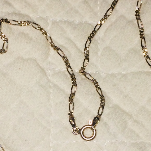 Ladies Vintage 925 stamp Christian Cross w/Jesus, from Itay 9" chain1 1/2" cross - Picture 3 of 3